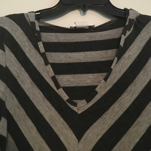 Hooded tunic top - strip - size small - Picture 3 of 6